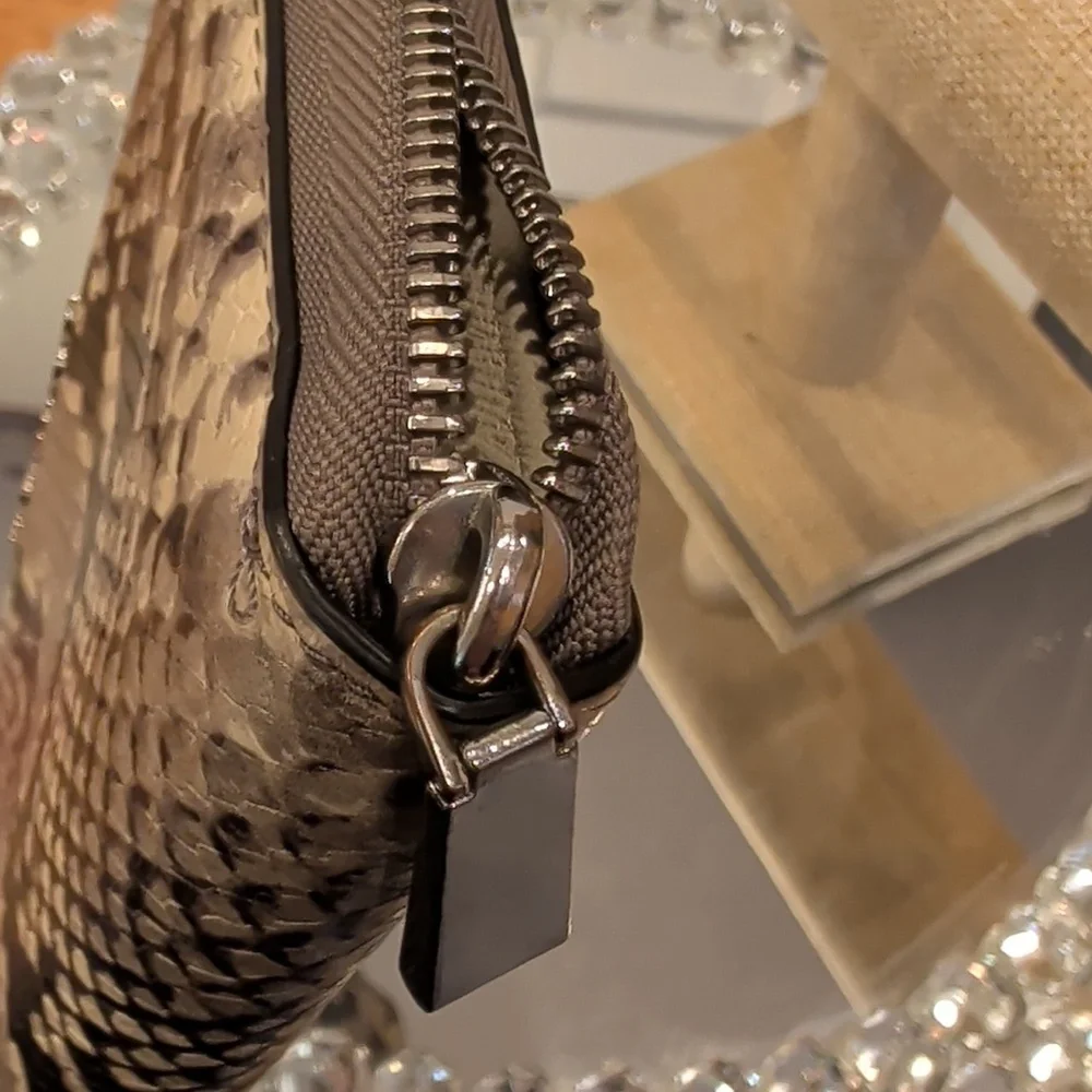MICHAEL KORS Jet Set Python Snakeskin Leather Wallet EUC
